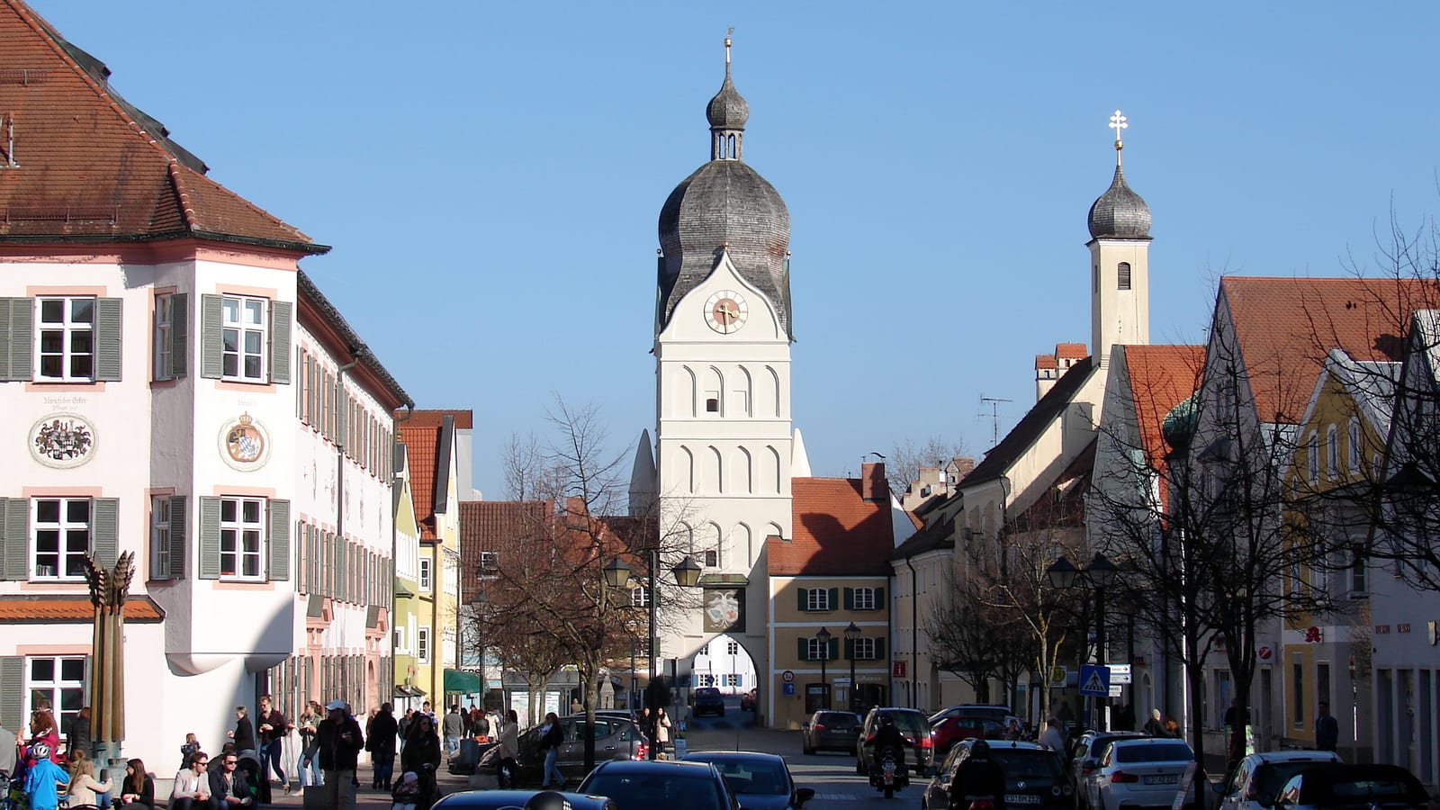 Altstadt Erding mit dem Schönen Turm